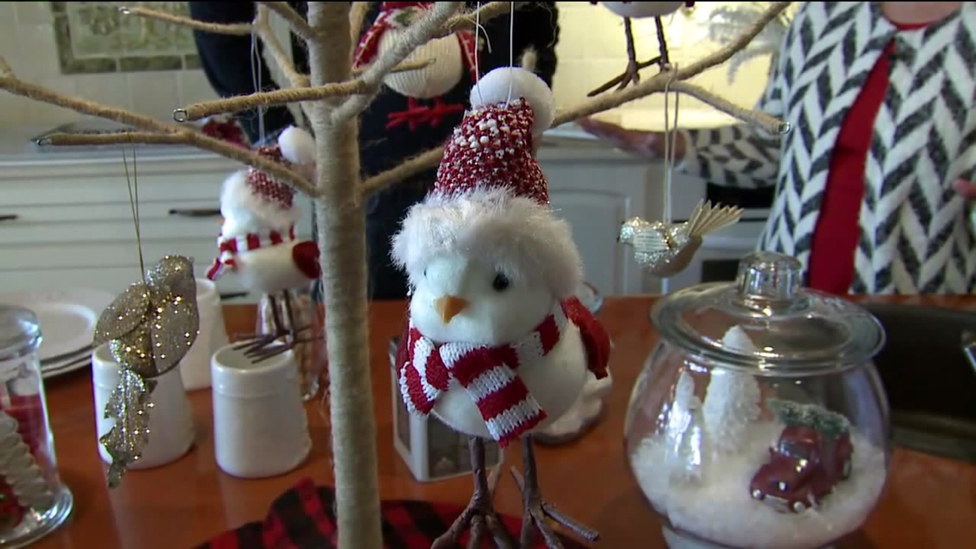 Christmas decorations for a good cause