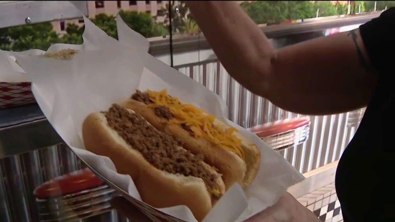 2 Chic's Chili visits FOX 13