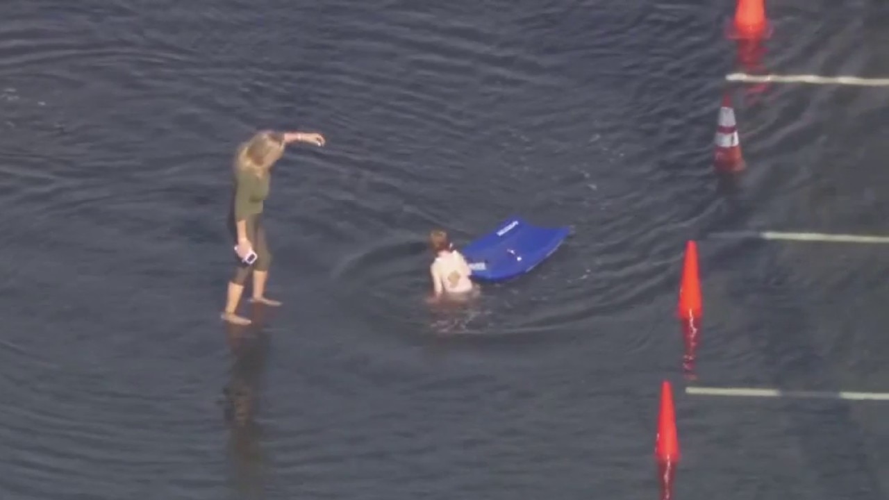 King Tides bring flooding to SoCal coast
