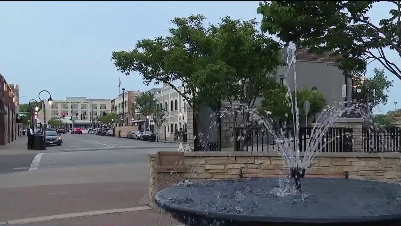Naperville police prepare for possible teen takeover downtown
