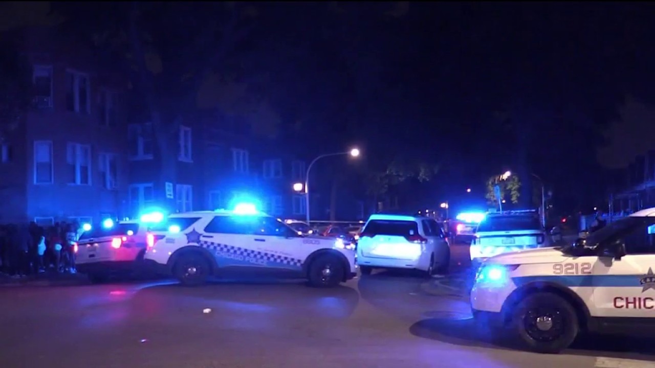 Chicago mass shooting leaves 6 people hurt, police say