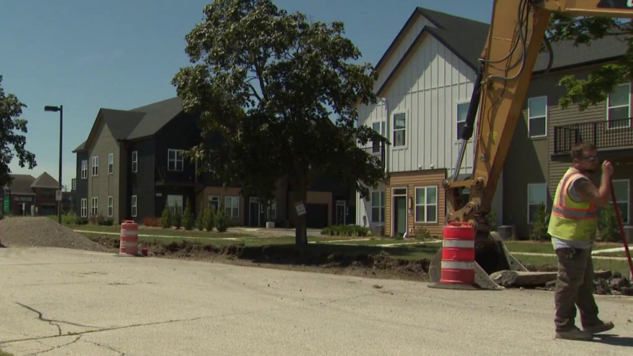 Dealing with the heat; how outdoor workers, employees are handling it