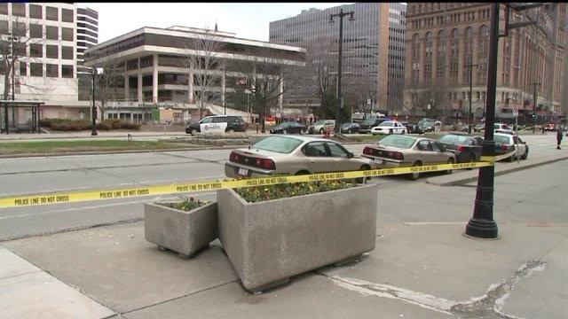 Dontre Hamilton supporters to meet in Red Arrow Park, march to Fire and Police Commission meeting