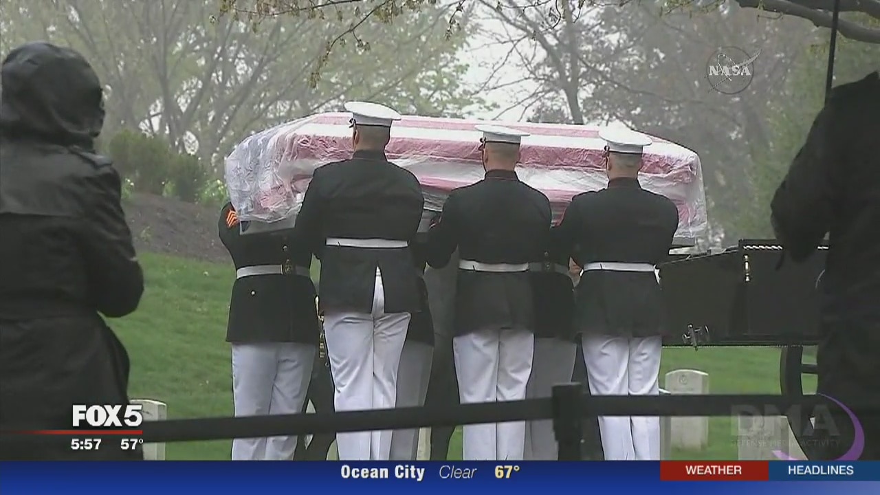 Astronaut John Glenn laid to rest at Arlington