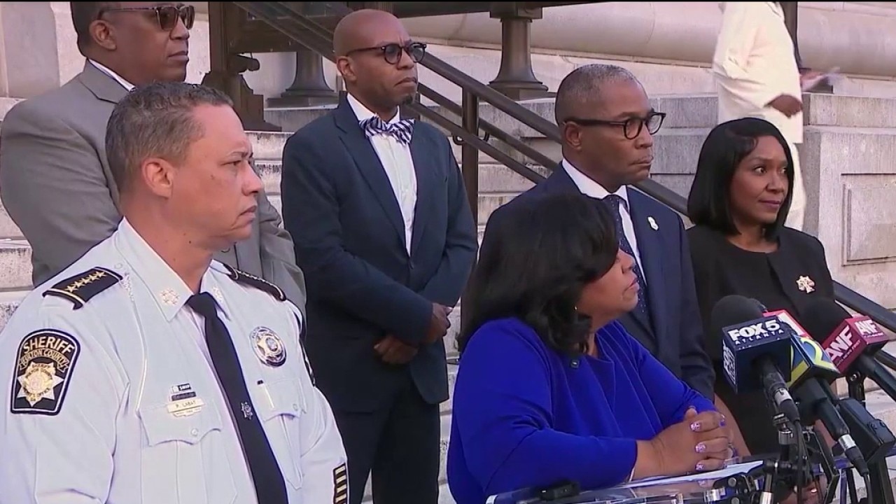 Fulton County leaders boycott budget hearings