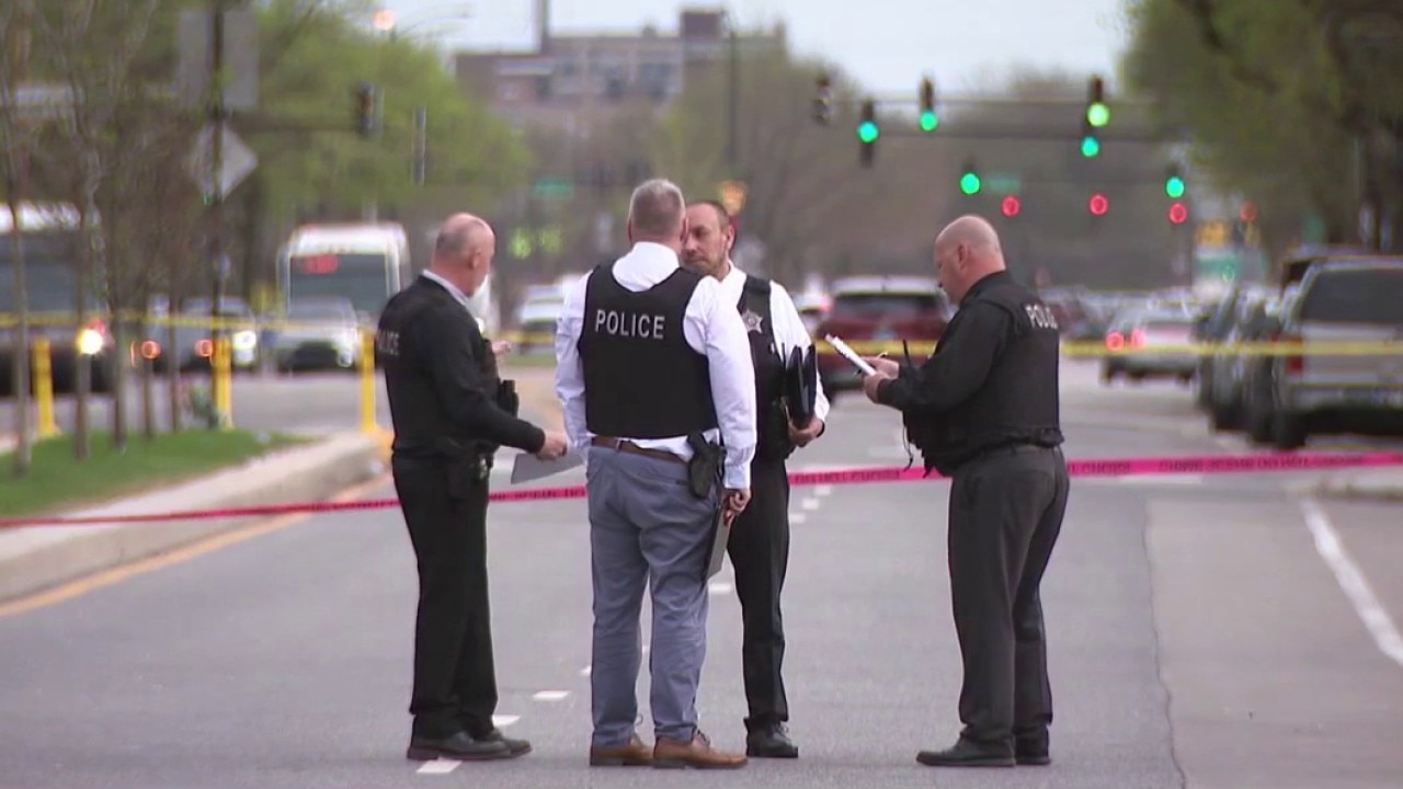 Teen boy killed, girl hurt in bus stop shooting near YMCA on Chicago’s South Side, police say