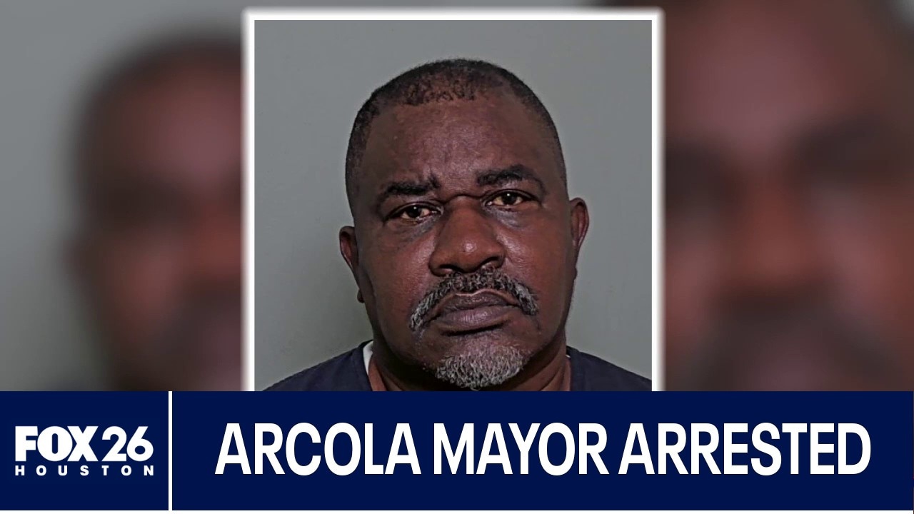 Arcola Mayor arrested on five felonies
