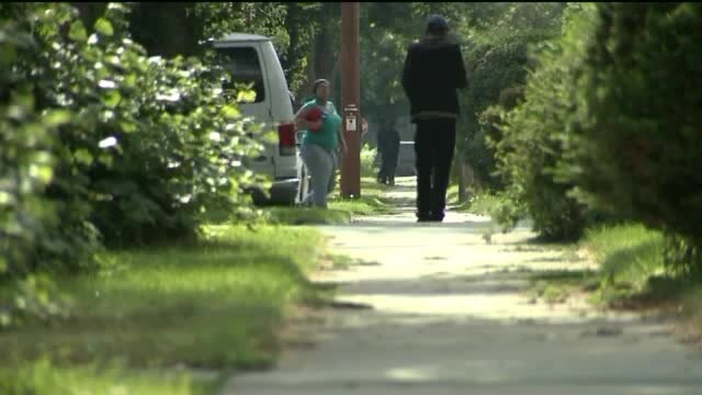 Neighbors react positively to higher police presence- &4;Nobody come around even.mp4