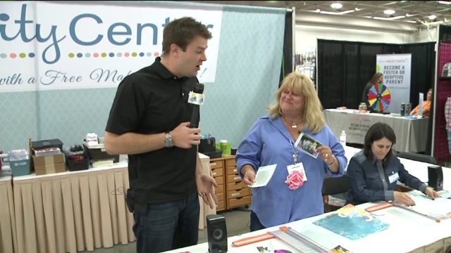 Chip talks about scrapbooking as he previews Scrapbook Expo