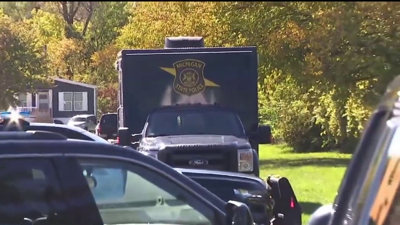 Sibling of victim in Monroe fire, stabbing in custody