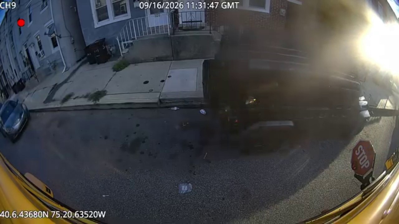 Driver drives on sidewalk around bus