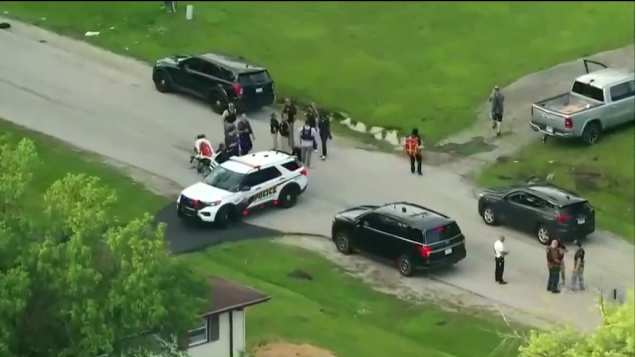 Undercover gun trafficking operation turns violent in Joliet