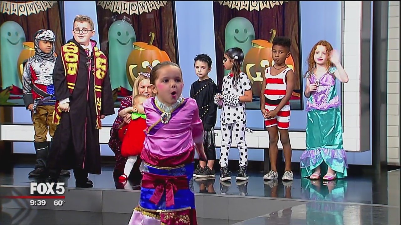 Costume fashion show