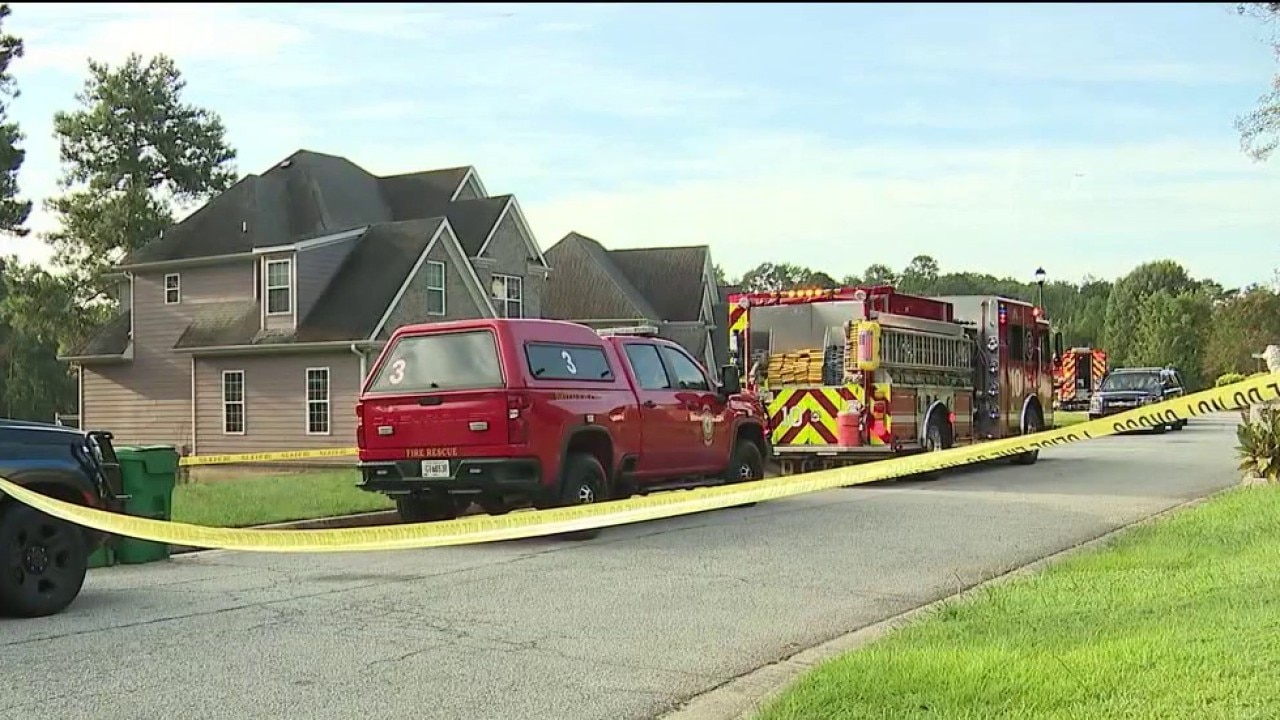 Body removed from Misty Lake, neighbors react