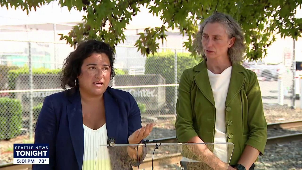 Rep. Randall visits Tacoma ICE facility amid ongoing hunger strike