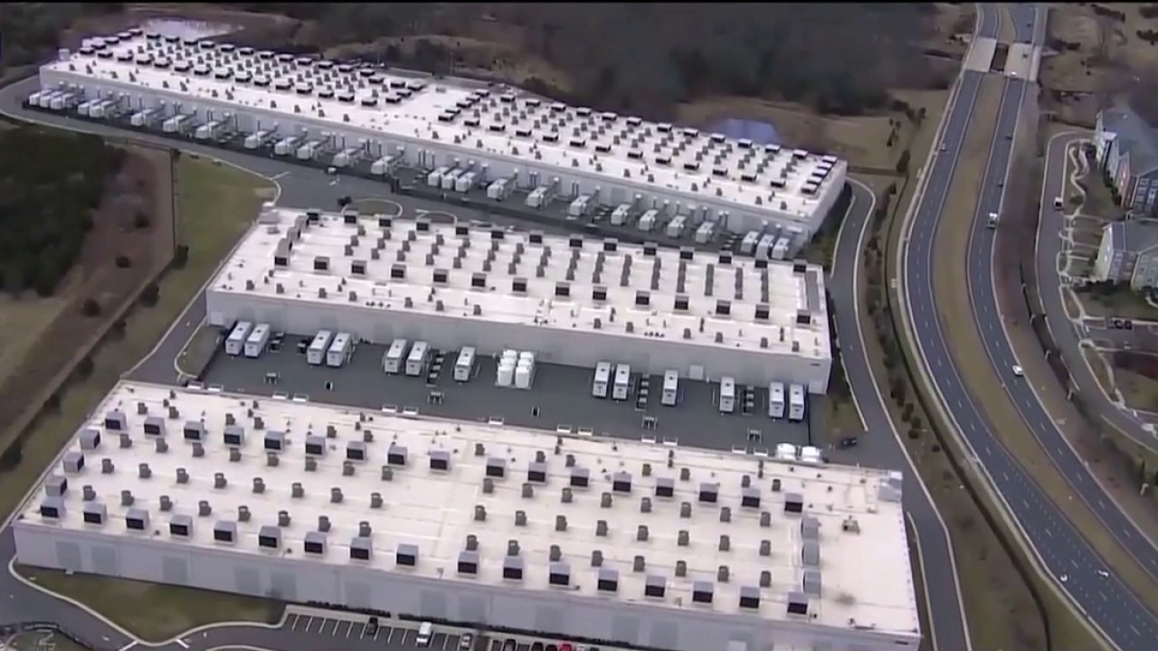 Data center craze draws concerns from wary Illinoisans