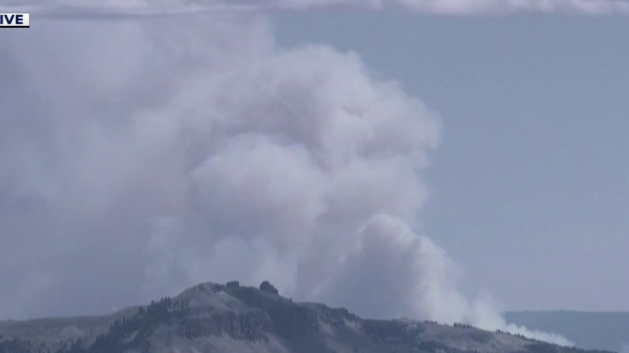 Floriston Fire burning in Tahoe area along California-Nevada border