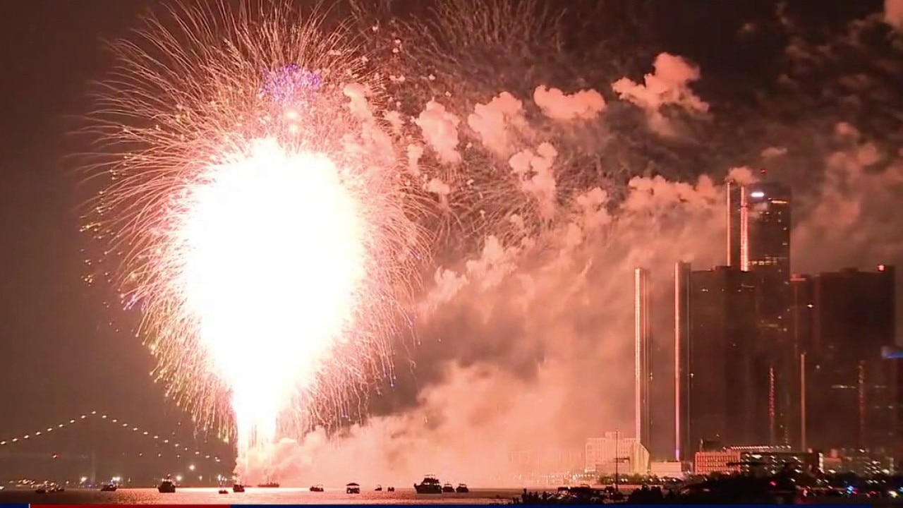Earlier curfew proposed for Ford Fireworks in Detroit