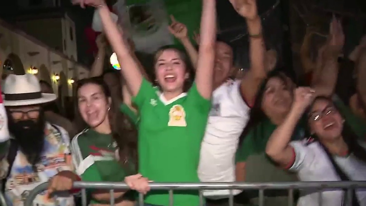 Party continues after Mexico's group stage win