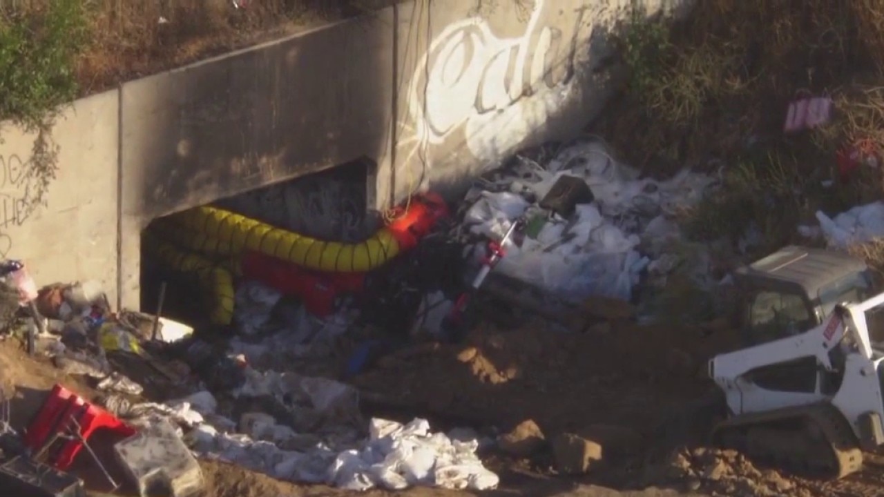 Flames extinguished in fire that caused 110 Freeway closure