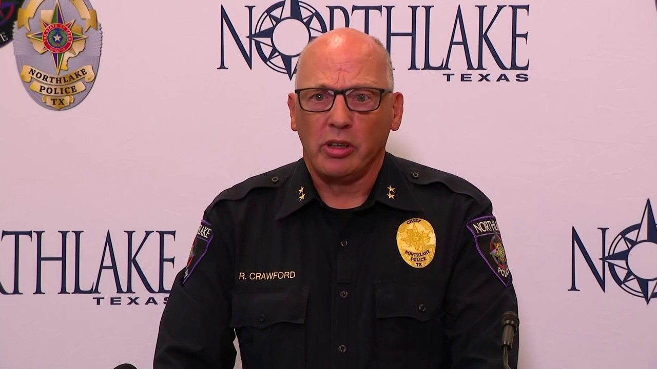 Northlake mom arrested for stabbing family | FULL