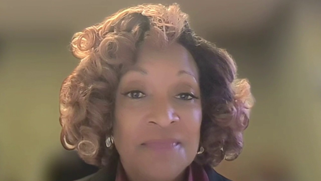 Illinois lawmakers push to make menopause conversations more open