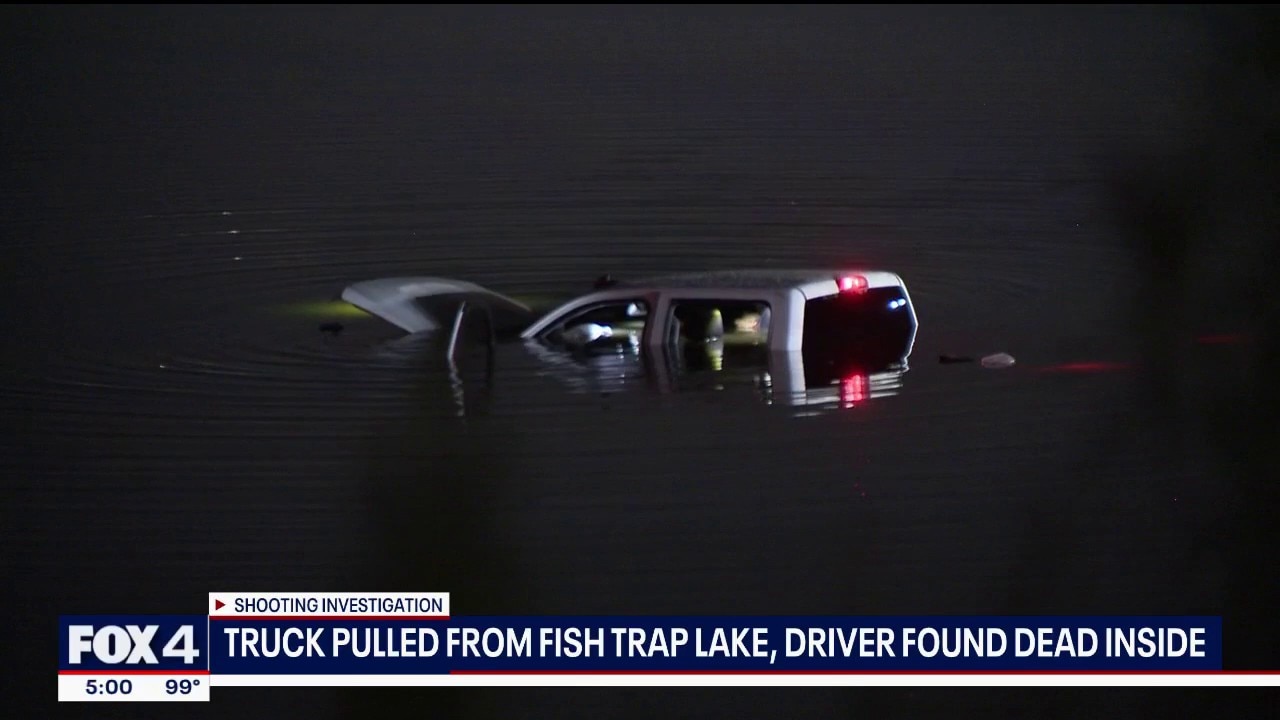 Man dies after being shot, crashing into Dallas lake