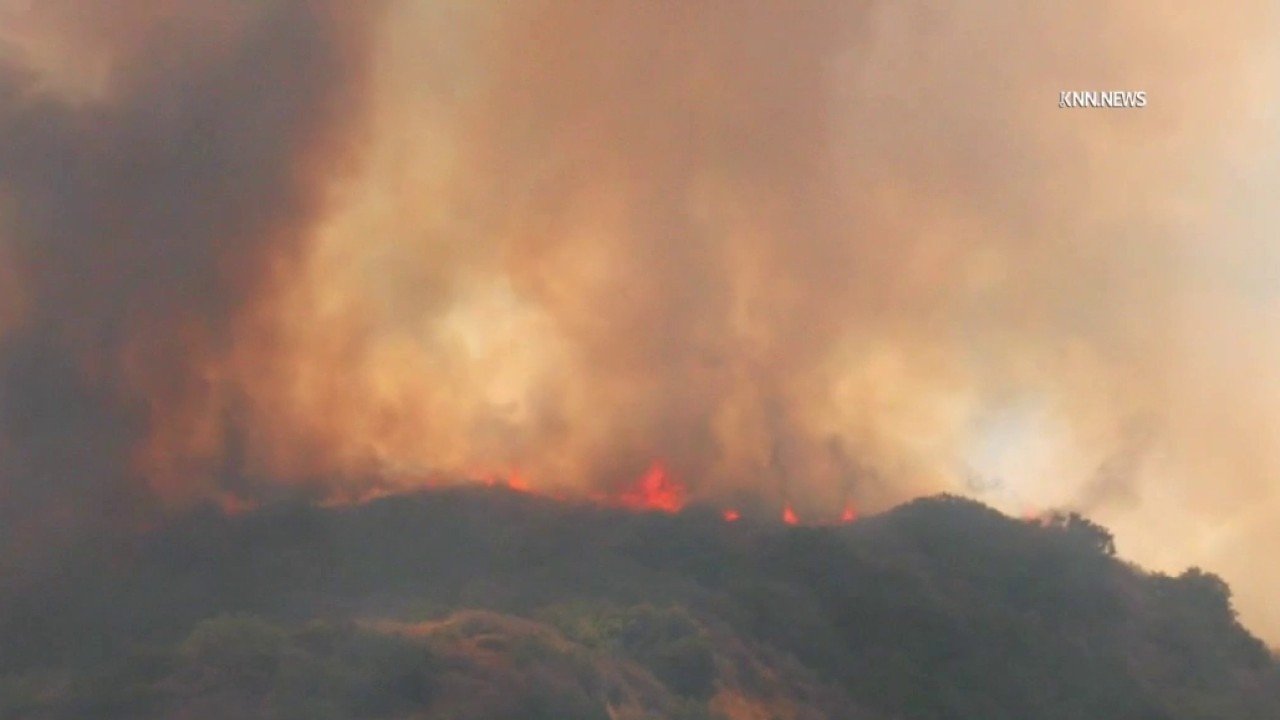 'Grande' Fire forward progress stopped near Piru