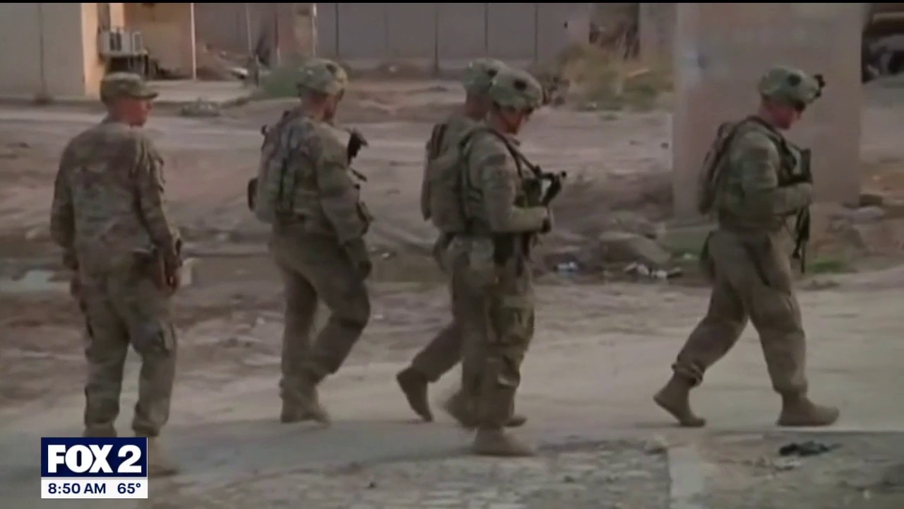 Retired U.S. Army sergeant saving vets at risk of suicide through comedy