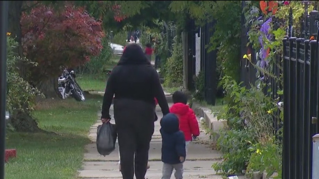 Chicago faces new sidewalk accessibility lawsuit
