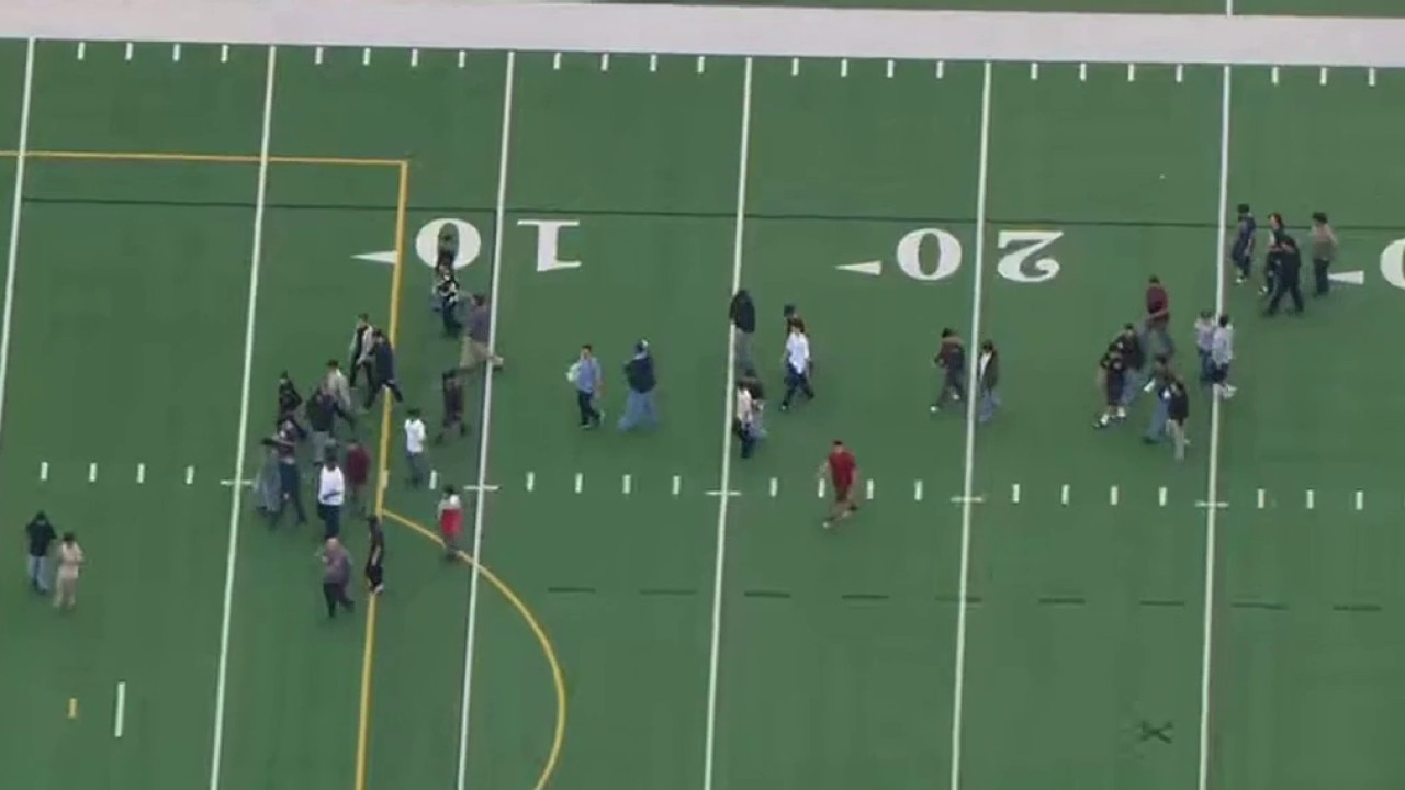 Students evacuated at Bell Gardens High School
