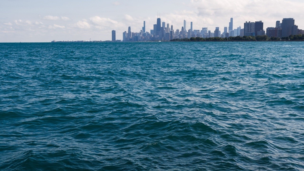 Minor earthquake recorded in Lake Michigan near Illinois-Wisconsin border, officials say