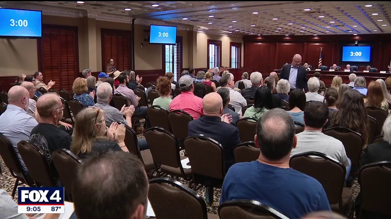 Granbury leaders, residents spar over data center concept