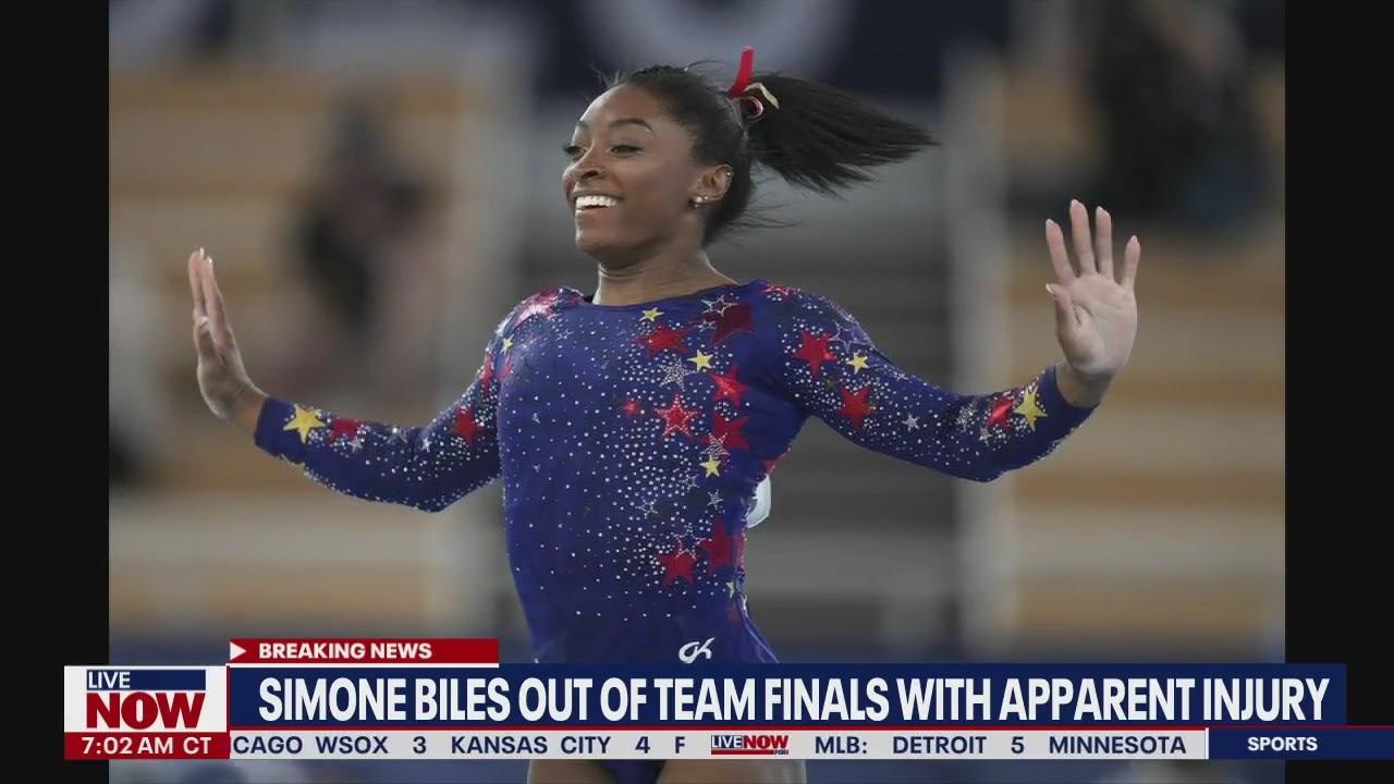Simone Biles out of team finals with apparent injury | Live NOW from FOX