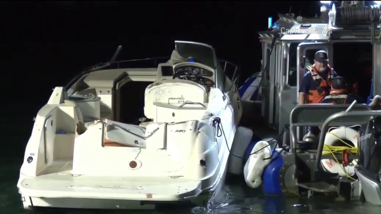 Lake Michigan boat crash leaves woman dead