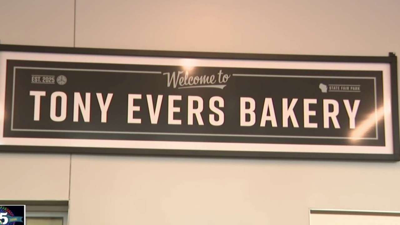 Wisconsin State Fair honors Evers; unveils 'Tony Evers Bakery'