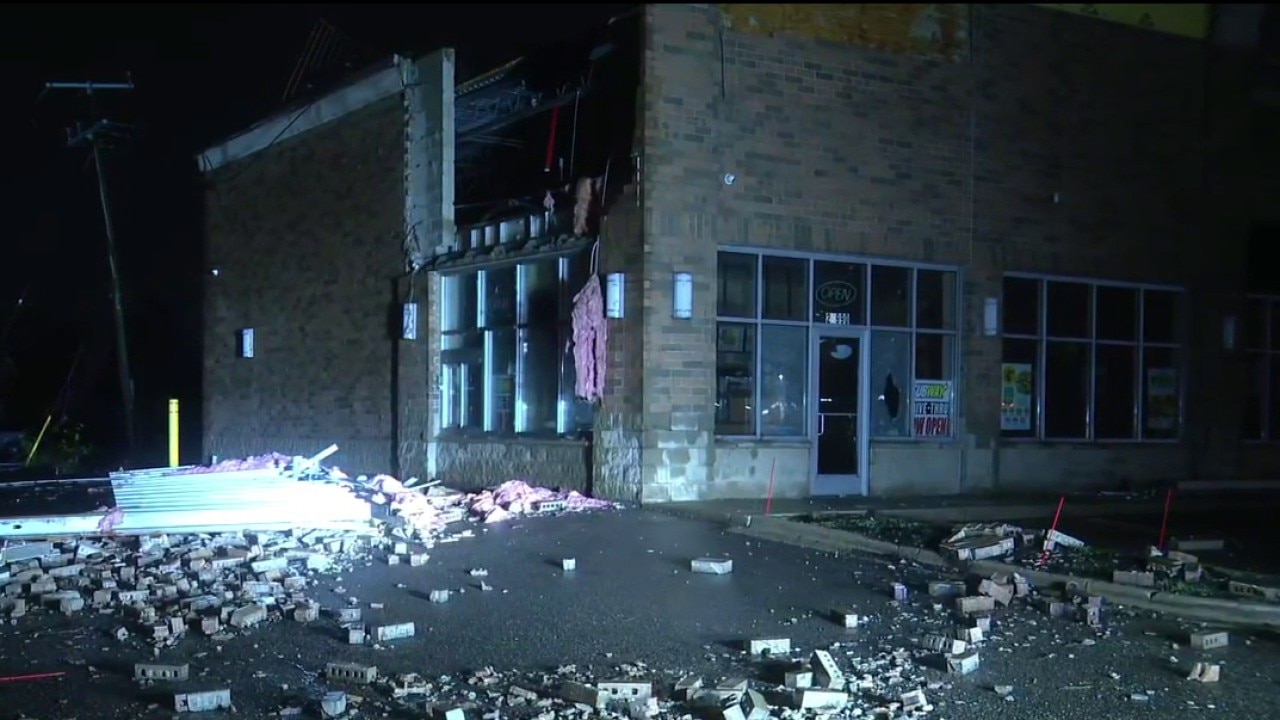 Strong storms leave trail of damage across Southeast Michigan