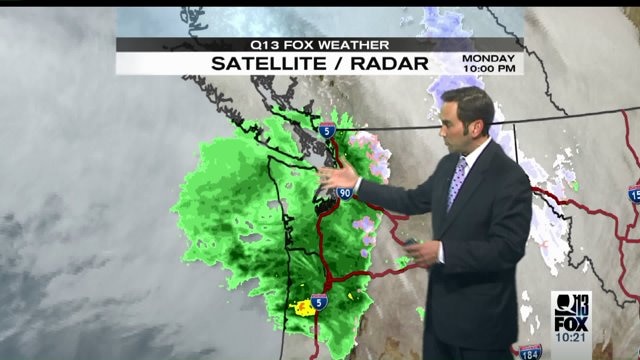 When will strongest winds hit area?