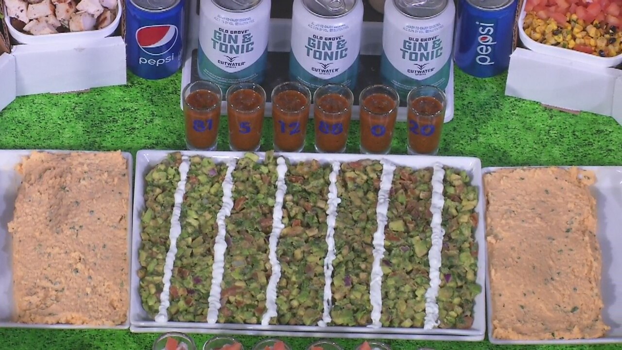 How to make an easy snack stadium for your Super Bowl party