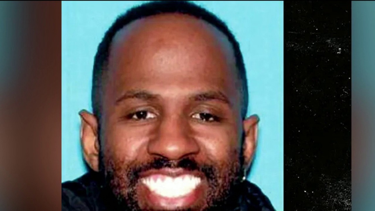 Fake NFL player allegedly scammed multiple women
