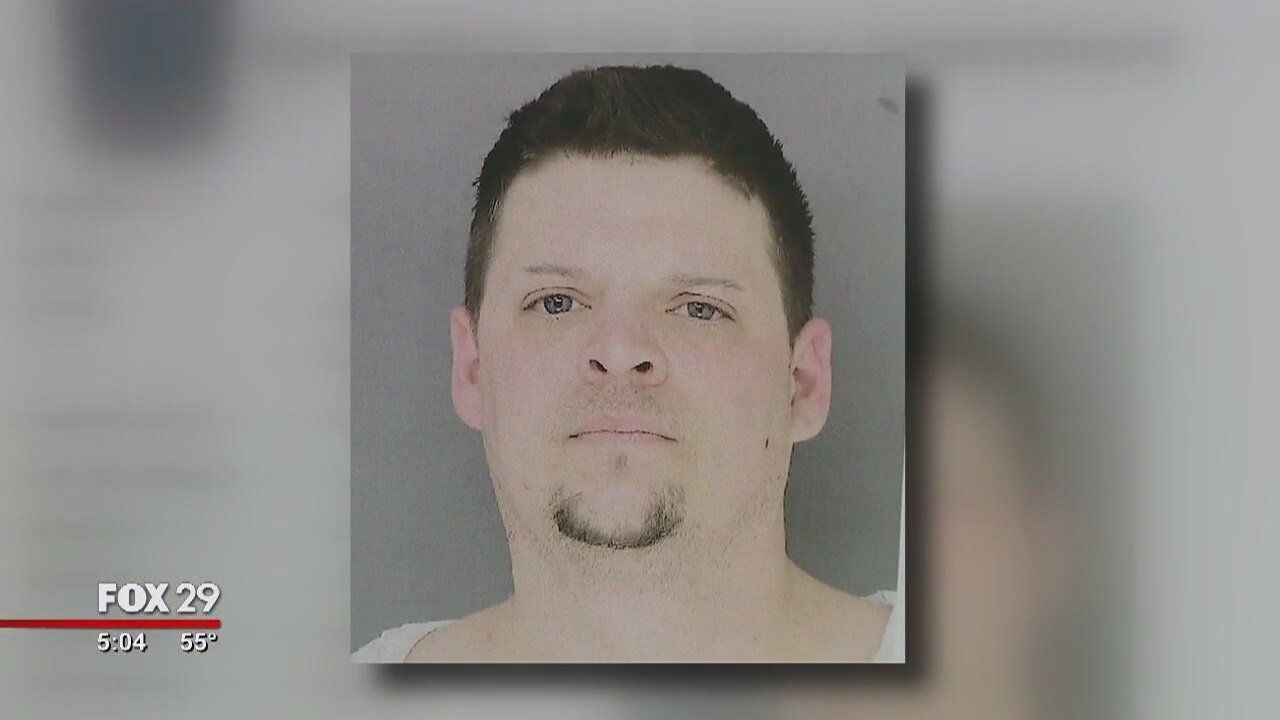 Police: Woman fights back against would-be robber inside dressing room