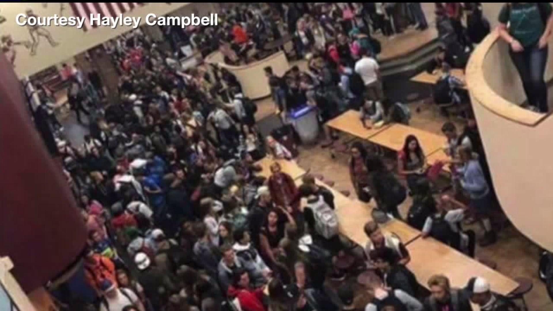 Some students say South Kitsap High is overcrowded
