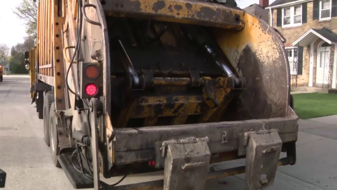 Milwaukee Project Clean & Green; community cleanup program kicks off