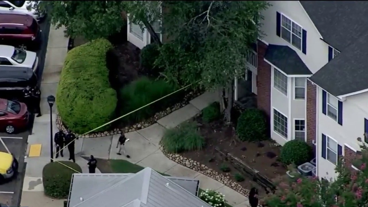 1 dead, 3 injured in shooting at Atlanta apartment