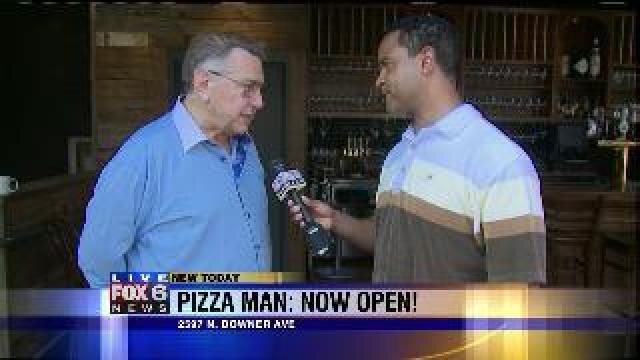 Justin talks with the Pizza Man himself