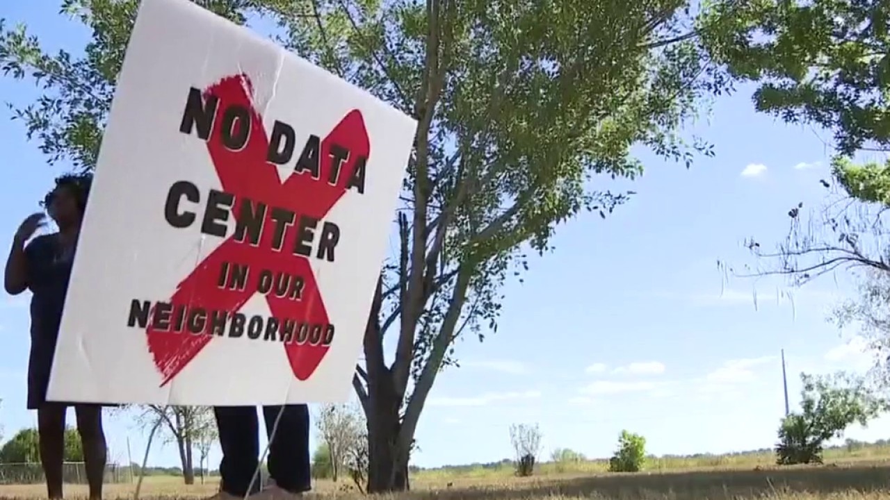 Neighbors want to stop proposed Taylor data center