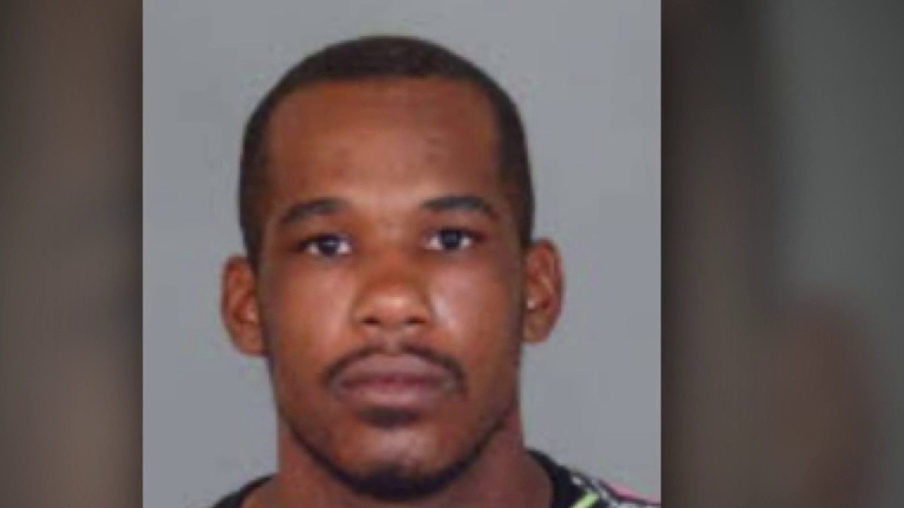 Sex offender accused of assaulting women in the Valley