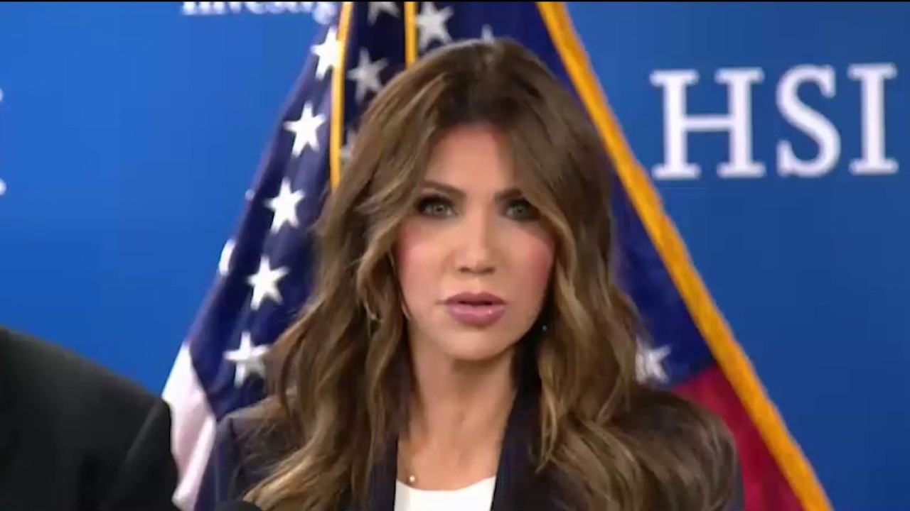 Kelly slams Noem as 'incompetent,' pushes forward with impeachment effort