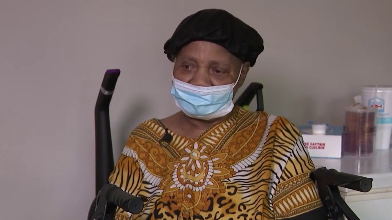Atlanta senior says apartment mold is making her sick