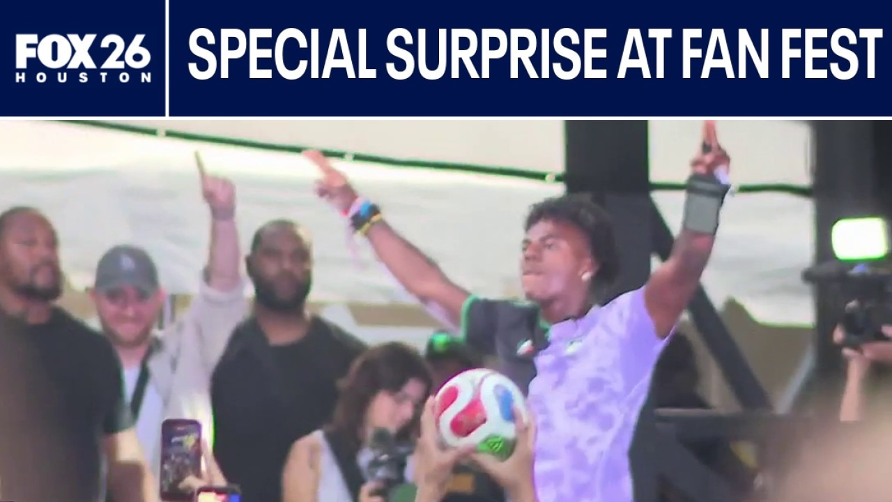 Houston Fan Fest: Fans celebrate Mexico win, iShowSpeed surprises fans